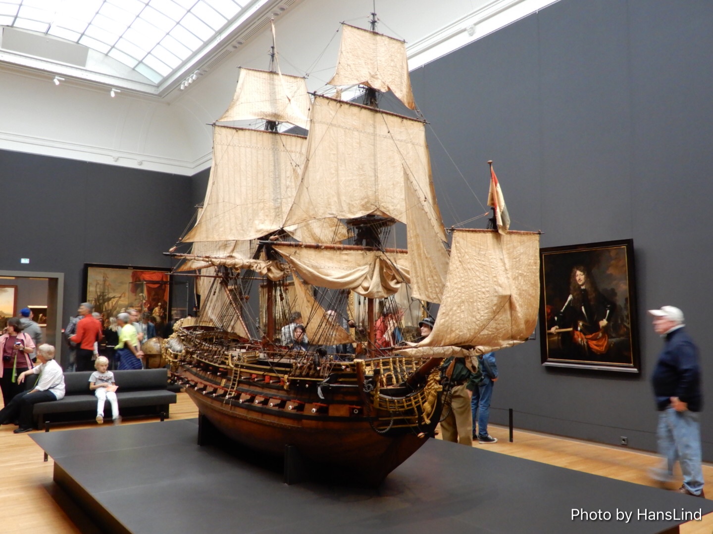 48181338-3B4F-4D26-9DAB-A03E88582B5C